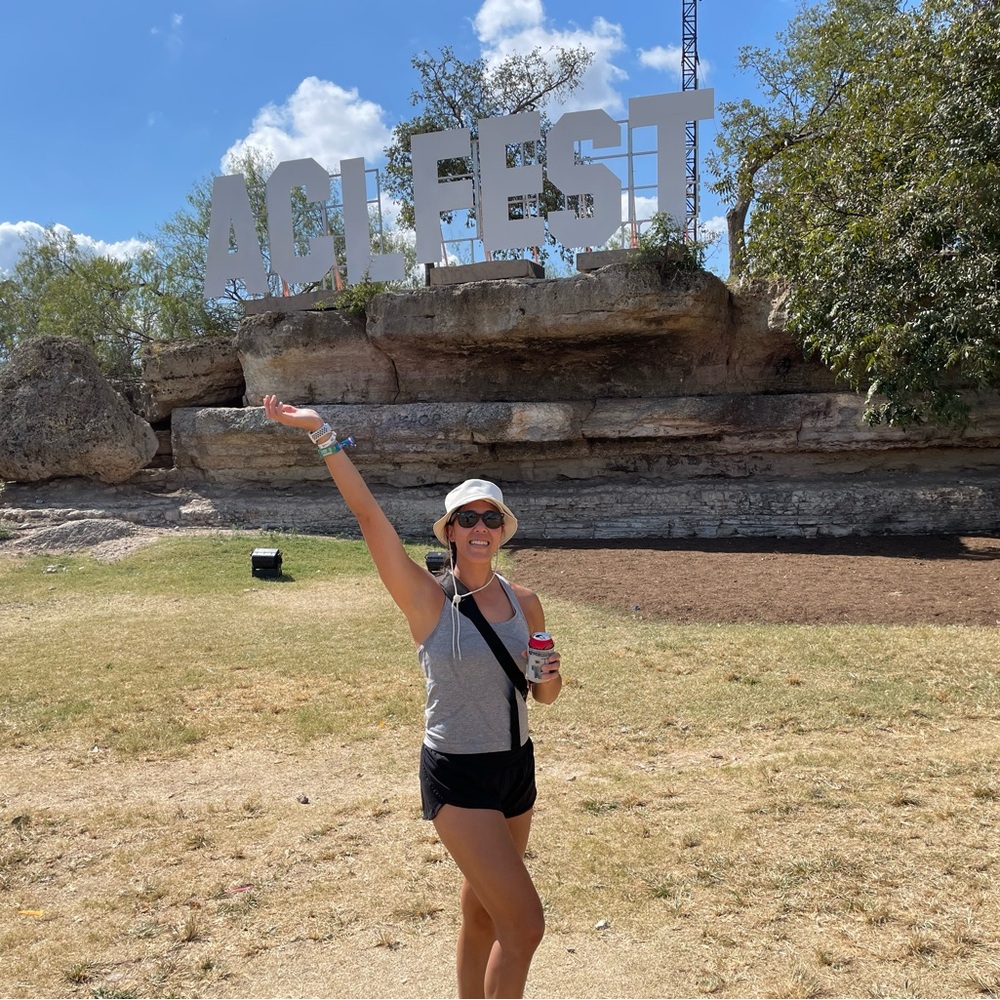 Meet your Posher, Shannon